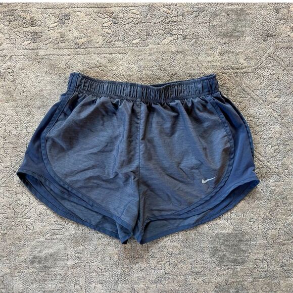 8 Pcs Clothing Bundle Women Size S Lot Nike H&M Wild Fable White Mini Dress - Picture 4 of 12